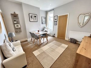 Dining room- click for photo gallery